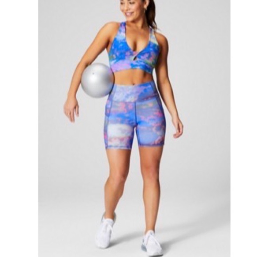 Fabletics Multicolor Sports Bra - Picture 2 of 5